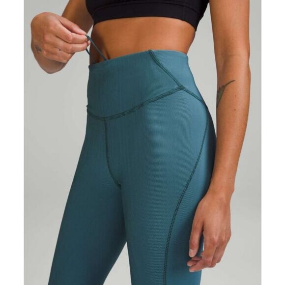 Lululemon Base Pace High-Rise Tight 25" Green Jasper / Blue Chill Size 2 - Picture 2 of 11